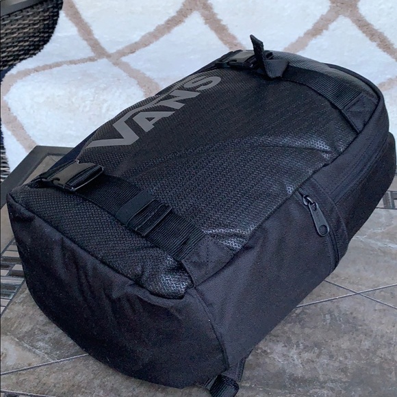 VANS ESSENTIAL BACKPACK - Picture 9 of 16